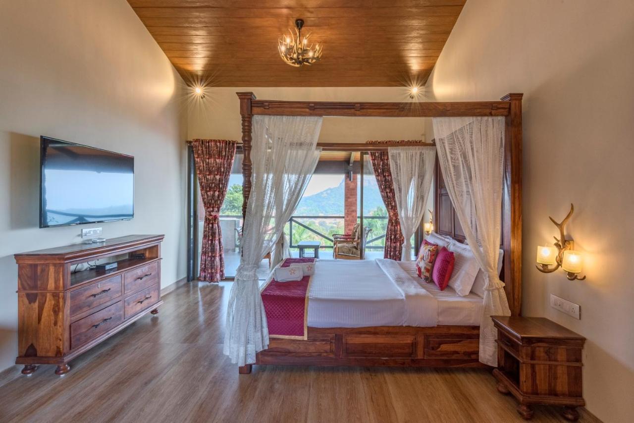 Saffronstays Althea - 4 Brd Veg Only Villa In Pawna With Jacuzzi In Every Room Lonavla Exterior foto