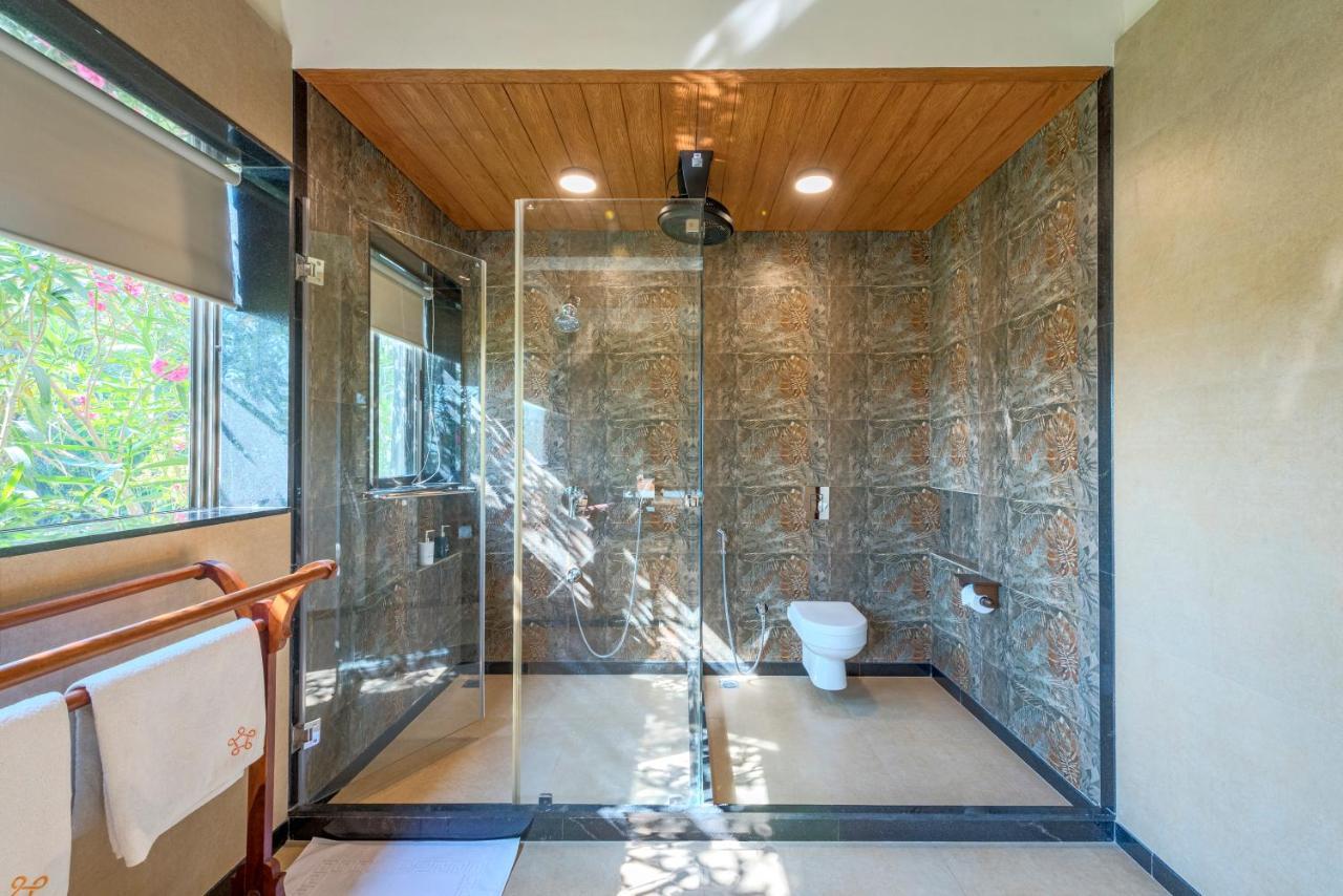 Saffronstays Althea - 4 Brd Veg Only Villa In Pawna With Jacuzzi In Every Room Lonavla Exterior foto
